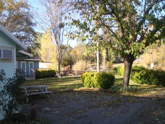 Primary Photo - 16150 Tish A Tang Rd
