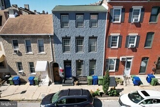 Building Photo - 244 S Exeter St