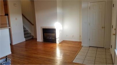 Photo - 826 S Locust St Townhome