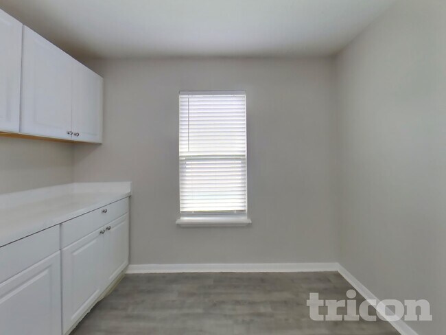 Foto del edificio - 18311 Autumn Trails Ln