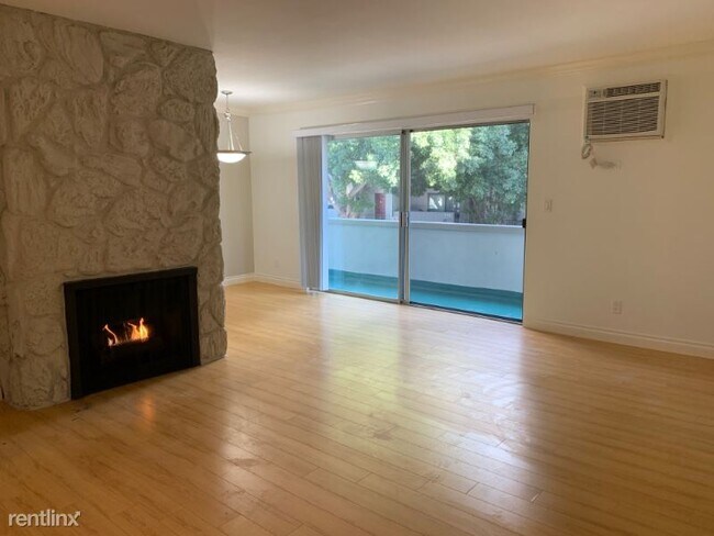 Foto del edificio - 1339 Barry Ave