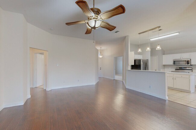 Building Photo - Lovely Updated home in Princeton Park!