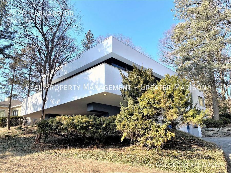 Foto principal - Incredibly unique rental home opportunity ...