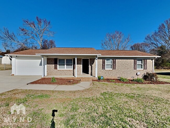 Building Photo - 2436 Judith Ave