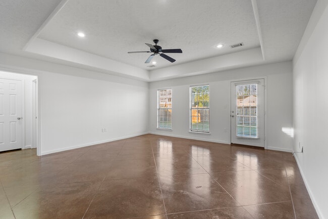 Foto del edificio - 1005 Wineberry Rd