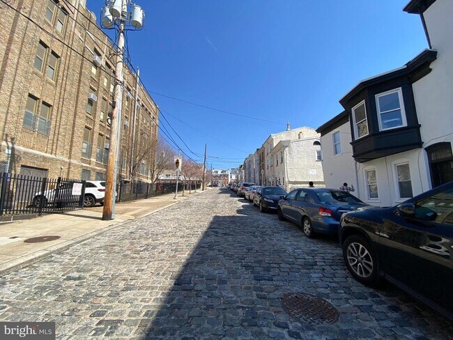 Foto del edificio - 4663 Umbria St