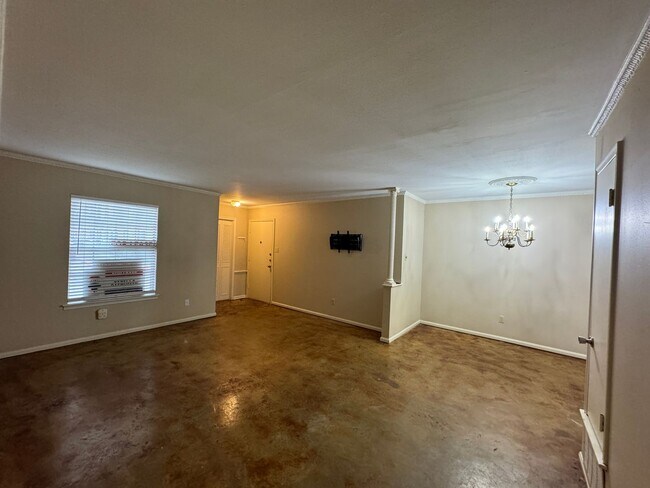 Foto del edificio - 3730 Fairfield Ave