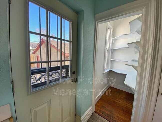 Foto del edificio - 723 30th St