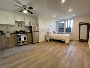 Building Photo - 44 Victoria Ave S