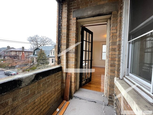 Building Photo - NO FEE! September Sunny 2bed in Brighton! ...