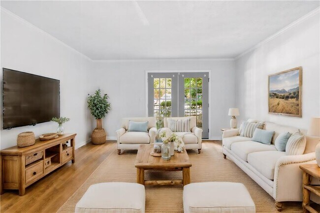 Foto del edificio - 3527 Essex Ave