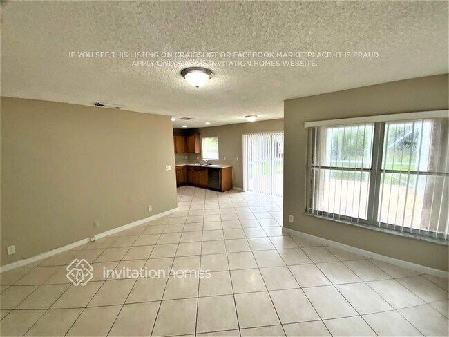 Foto del edificio - 1156 Rialto Dr