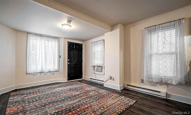 Foto del edificio - 14 Pulaski Hwy