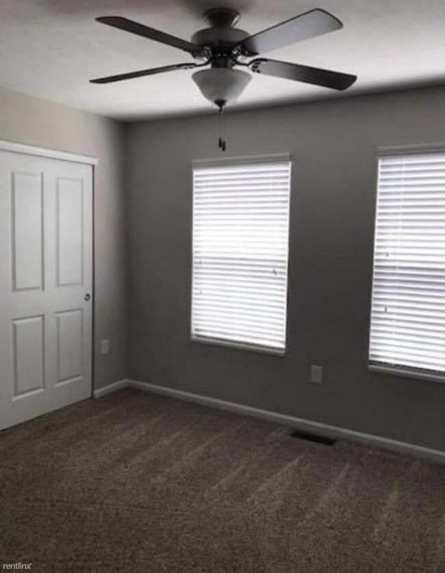Building Photo - 2 br, 1.5 bath Townhome - 57 High Street 1