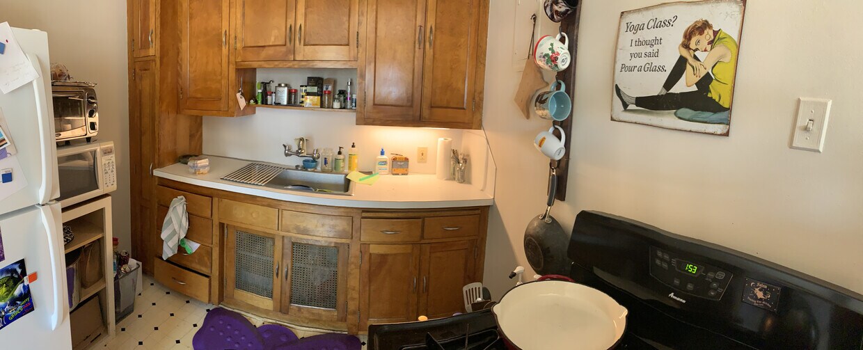 Primary Photo - 234 Montrose Pl