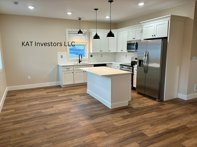 Kitchen/Dining Area - 53 Ste Genevieve Dr