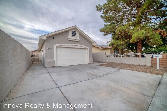 Building Photo - 3 br, 2 bath House - 4685 E Utah Ave