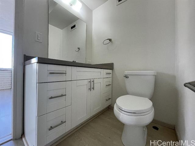 Building Photo - 780 Amana St