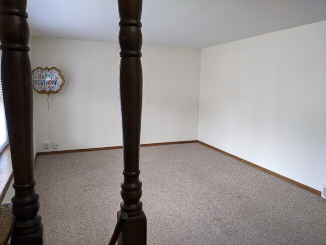 Foto del edificio - 1682 Highland Dr