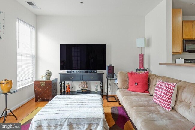 Foto del edificio - 3121 W Thompson St