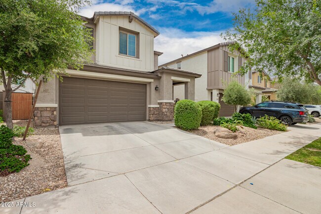 Building Photo - 5427 S Canyon Rim