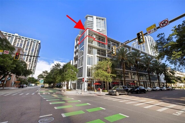 Building Photo - 145 2nd Ave S
