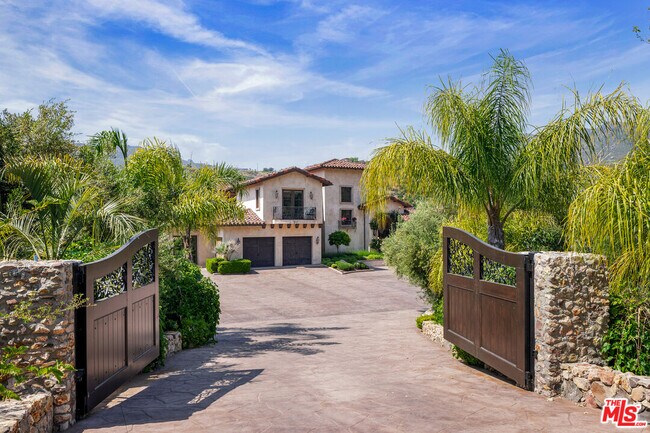 Building Photo - 31823 Lobo Canyon Rd