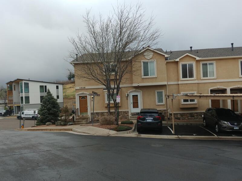 Primary Photo - 1415 Madison Ridge Heights