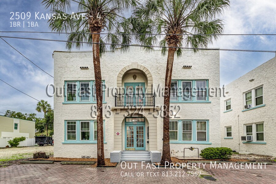 Foto principal - 2509 W Kansas Ave