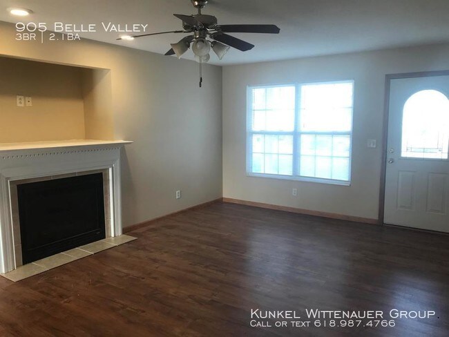 Building Photo - 905 Belle Valley Dr