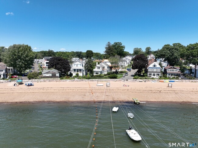 Building Photo - 17 Seaview Ave