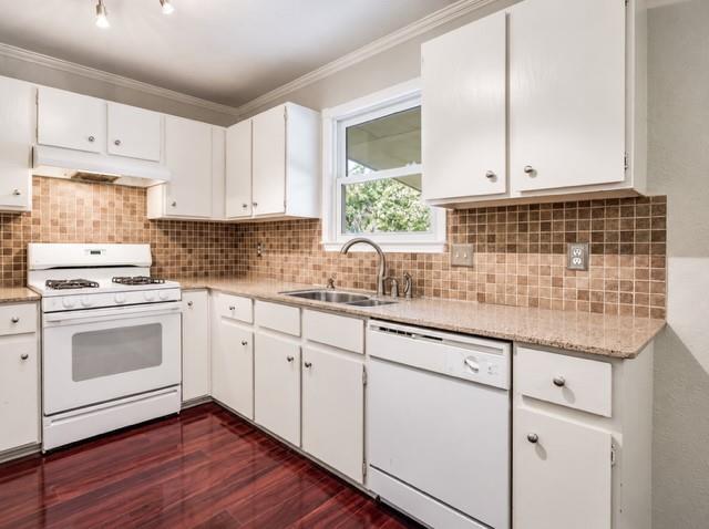 Foto del edificio - 7700 Wakefield Dr
