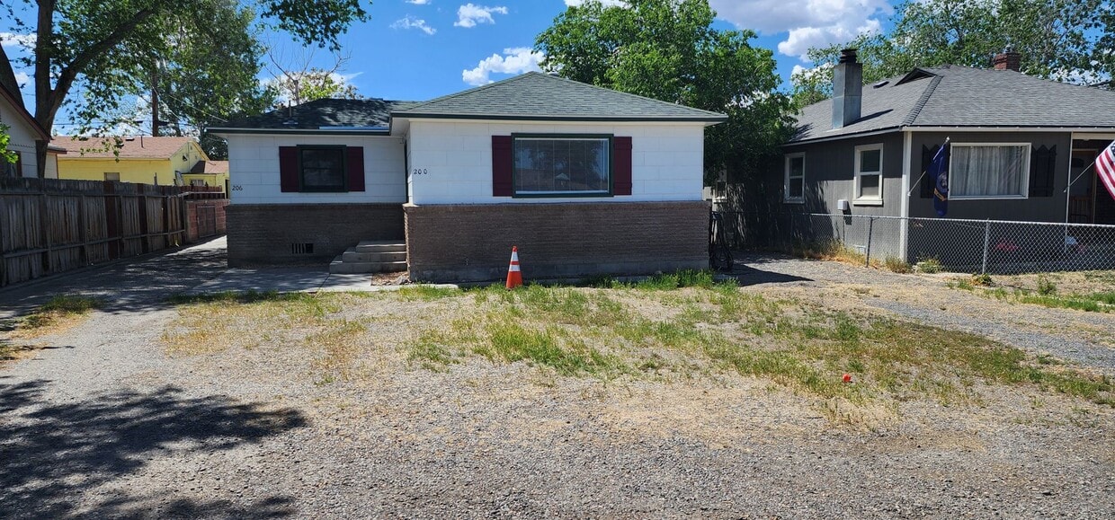 S. S Center St Unit 200, Fernley, NV 89408 Room for Rent in Fernley, NV