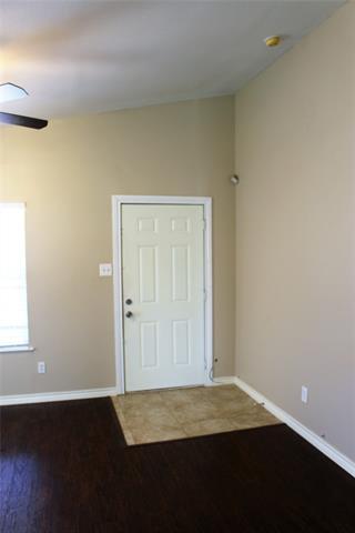 Building Photo - 3522 Pinebrook Dr
