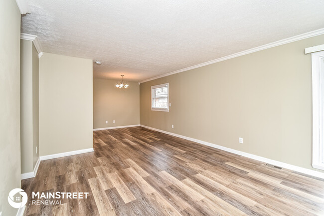 Building Photo - 6203 Middlerose Cir