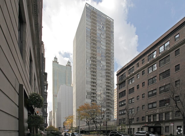 Alternate - 200 E Delaware Pl