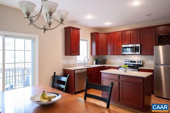 Foto del edificio - 139 Old Fifth Cir