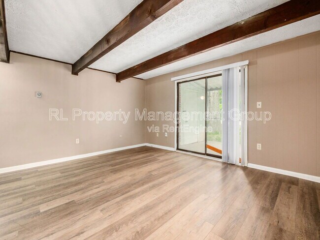 Building Photo - 4923 Myers Rd