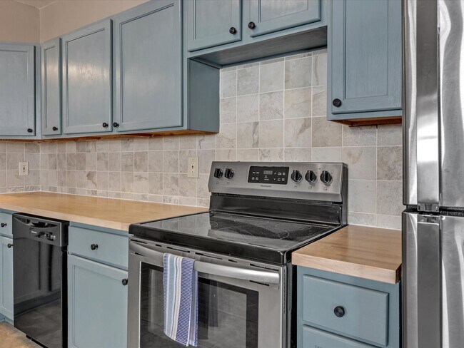 Foto del edificio - 2323 NW 16th St