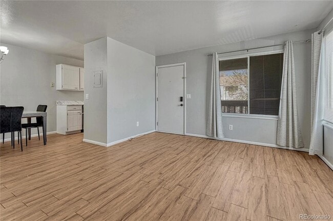 Foto del edificio - 7968 Chase Cir