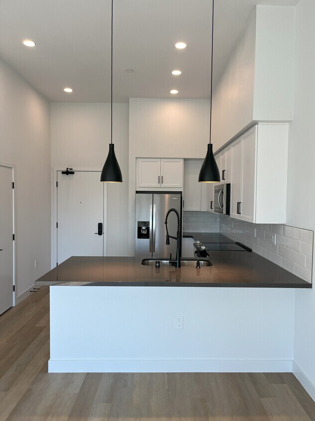 The Olive Apartments in Ventura, CA Westside Rentals