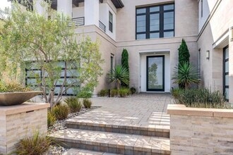 Building Photo - 6179 Summit Crest Cir