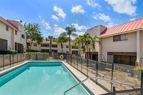 Foto del edificio - 1700 NW 4th Ave