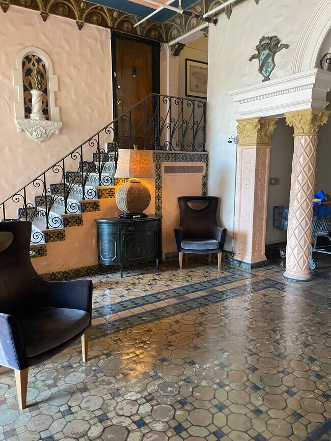 Foto del edificio - Riviera Apartments