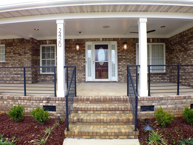 Building Photo - 3 br, 3 bath House - 2420 New Bethel Churc...