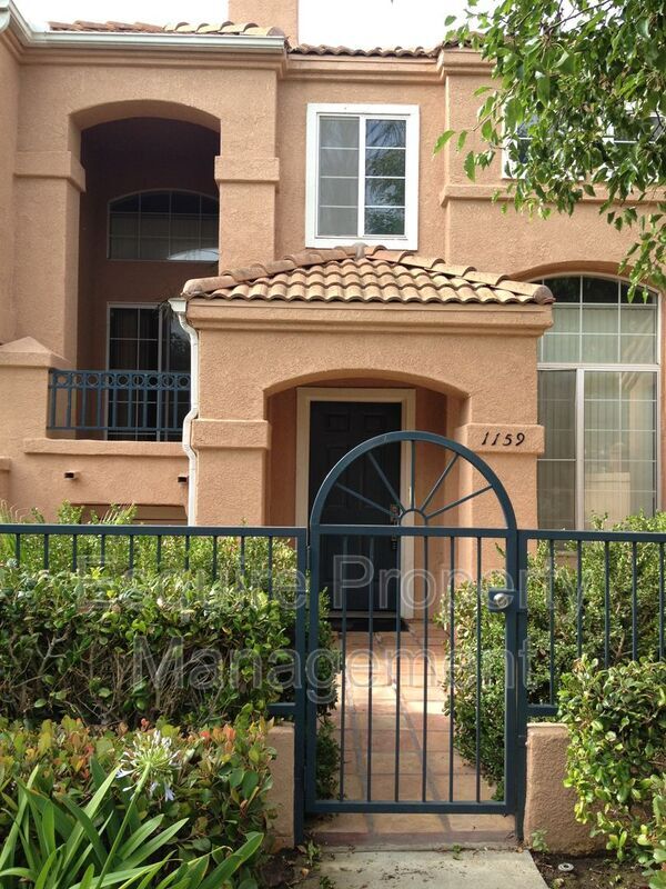 Building Photo - 1159 Oyster Pl