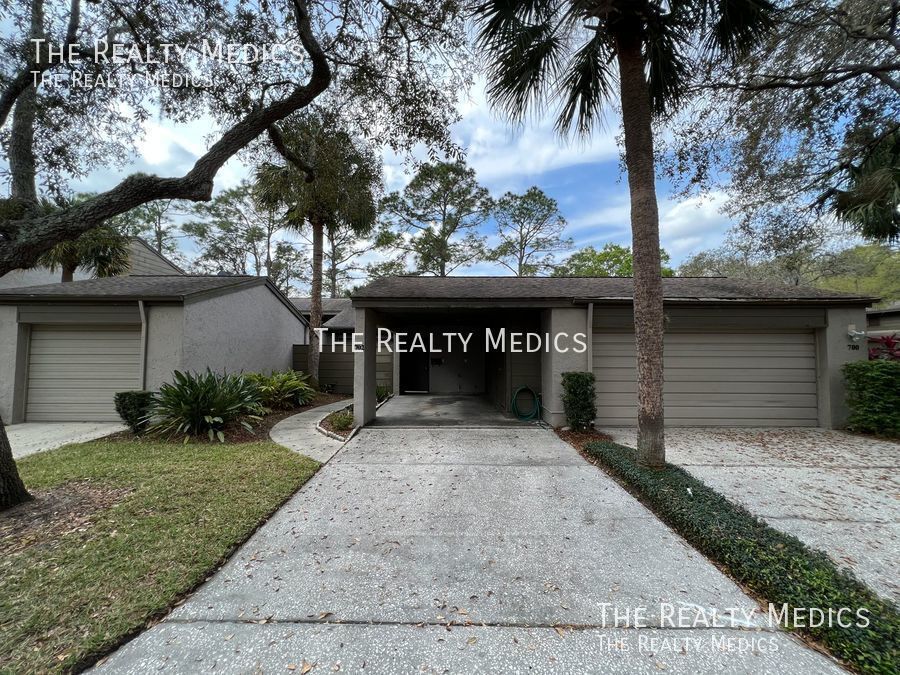 BEAUTIFUL 2 Bed/2 Bath Townhome in Lake of... House for Rent in Fern