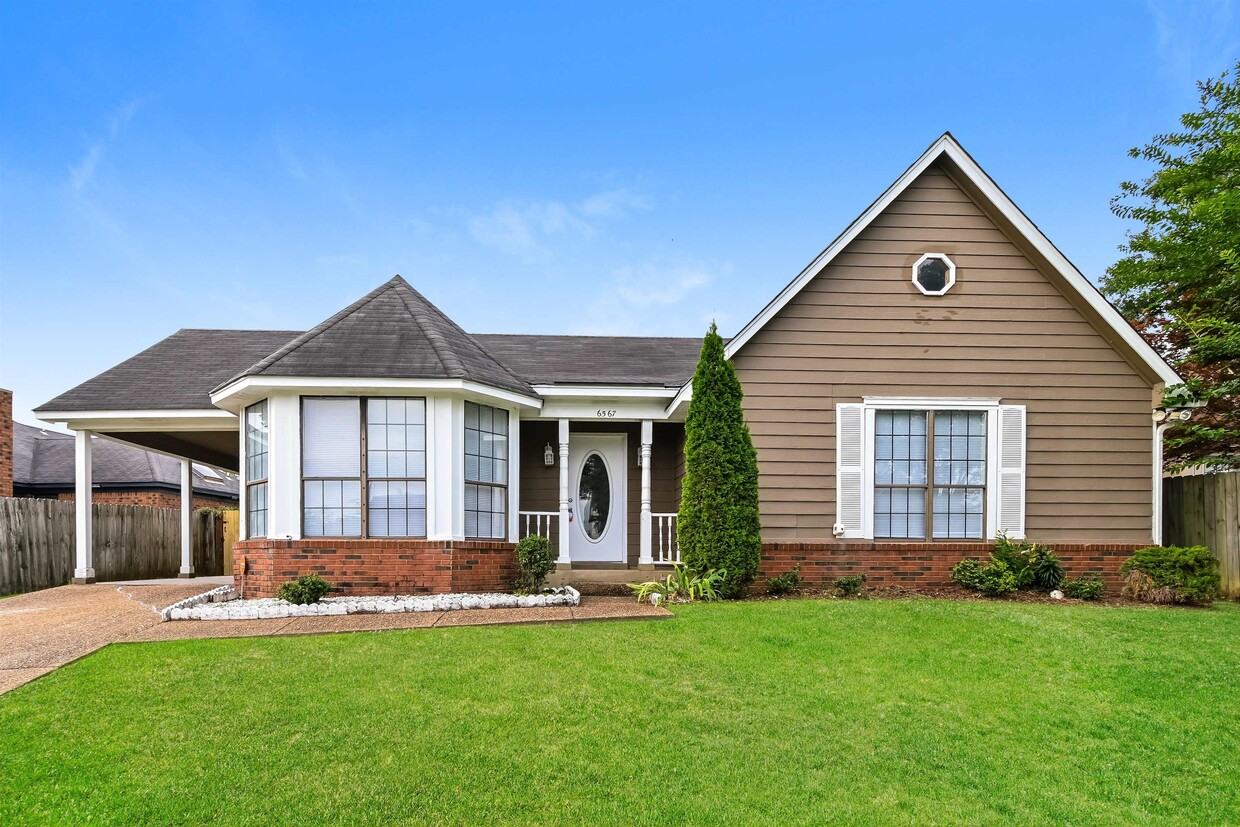 Foto principal - 6567 W Crystal Oak Cove