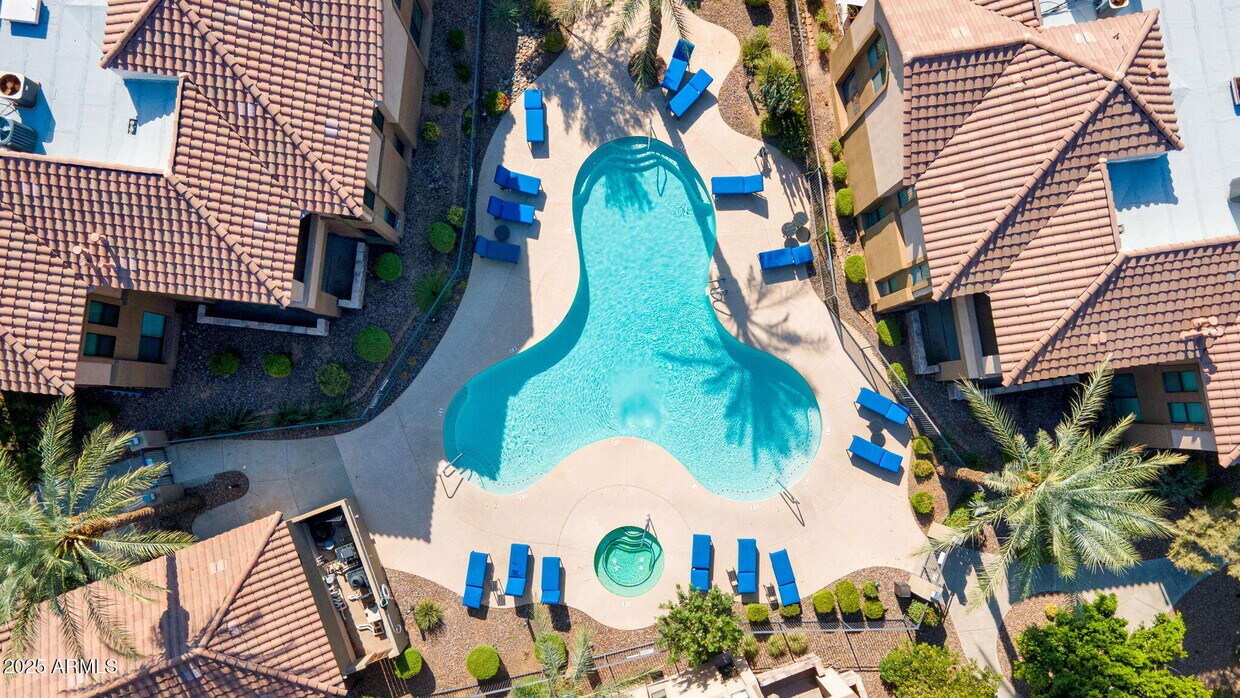 Foto principal - 7027 N Scottsdale Rd