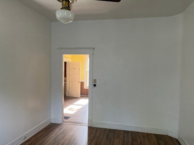 Foto del edificio - 2 Bedroom 2 bathroom in Alton